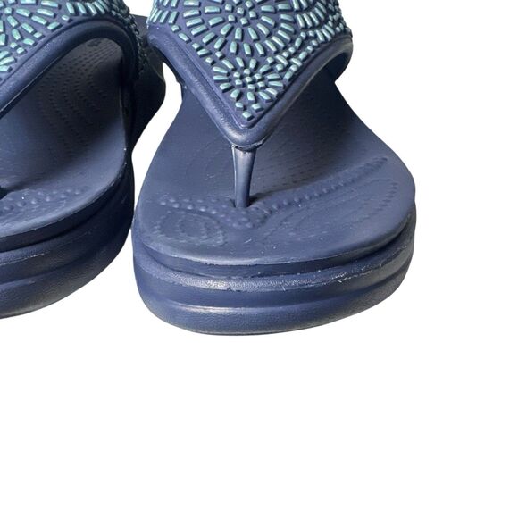 Crocs Monterey Womens Navy Wedge Embellished Thong Sandals Comfort Size 8 - Picture 4 of 16